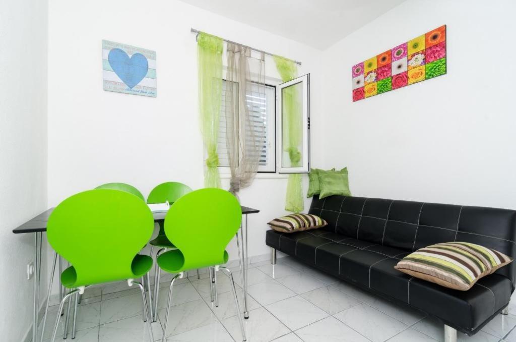Apartment Ammos