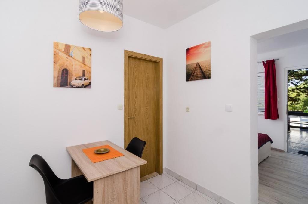 Ammos Apartment *