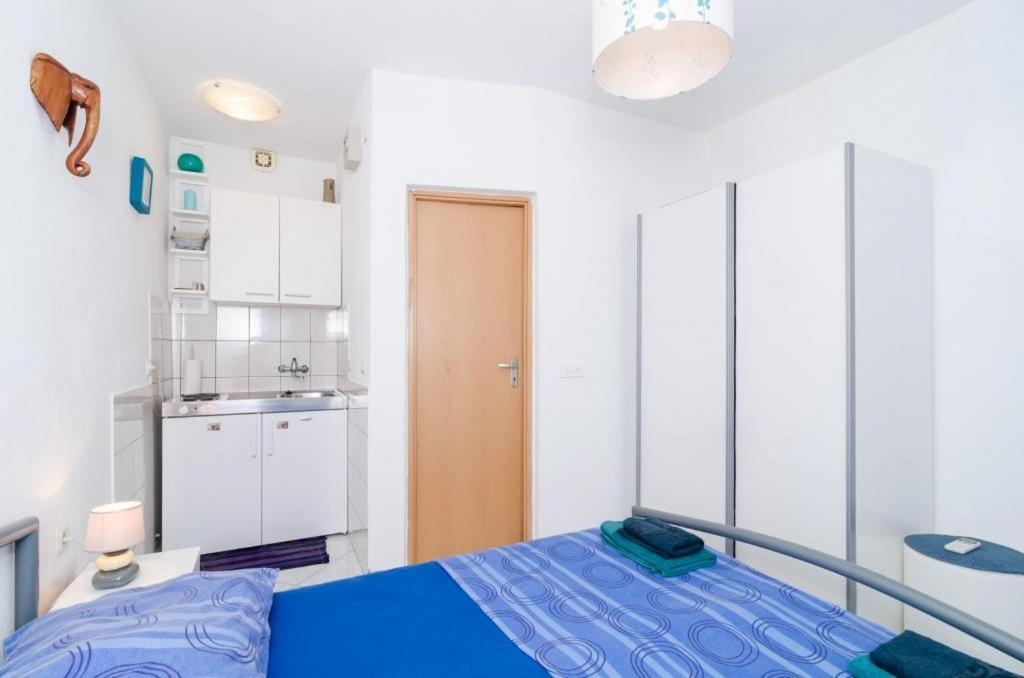 Apartment Ammos