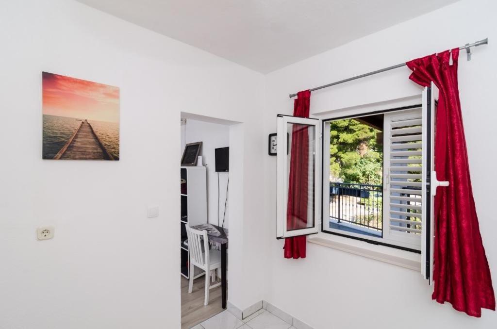 Ammos Apartment Saplunara